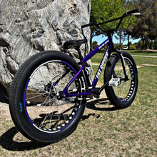 Load image into Gallery viewer, BMX Bicycle 16 – Black &amp; White Two Tone Insane Chains (56 or 35 Piece)