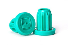 Cargar imagen en el visor de la galería, MERRITT INSERT BAR ENDS