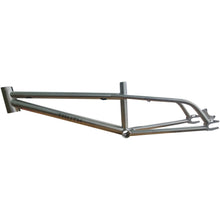 Cargar imagen en el visor de la galería, TRUTH BMX| OS20 TITANIUM MAIN EVENT BMX RACE FRAME