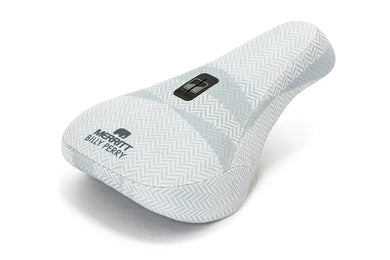 MERRITT BILLY PERRY SIGNATURE SEAT