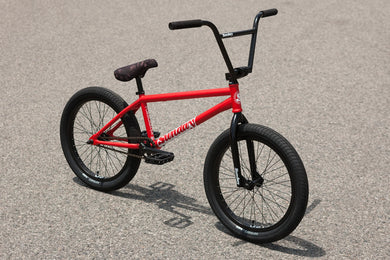 SUNDAY FORECASTER - BRETT SILVA SIGNATURE Matte Fire Engine Red with 20.75
