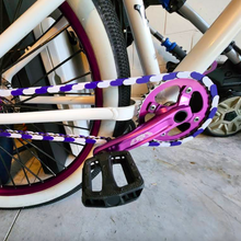 Load image into Gallery viewer, Macfox – Purple &amp; White Two Tone Insane Chains (56 or 35 Piece)